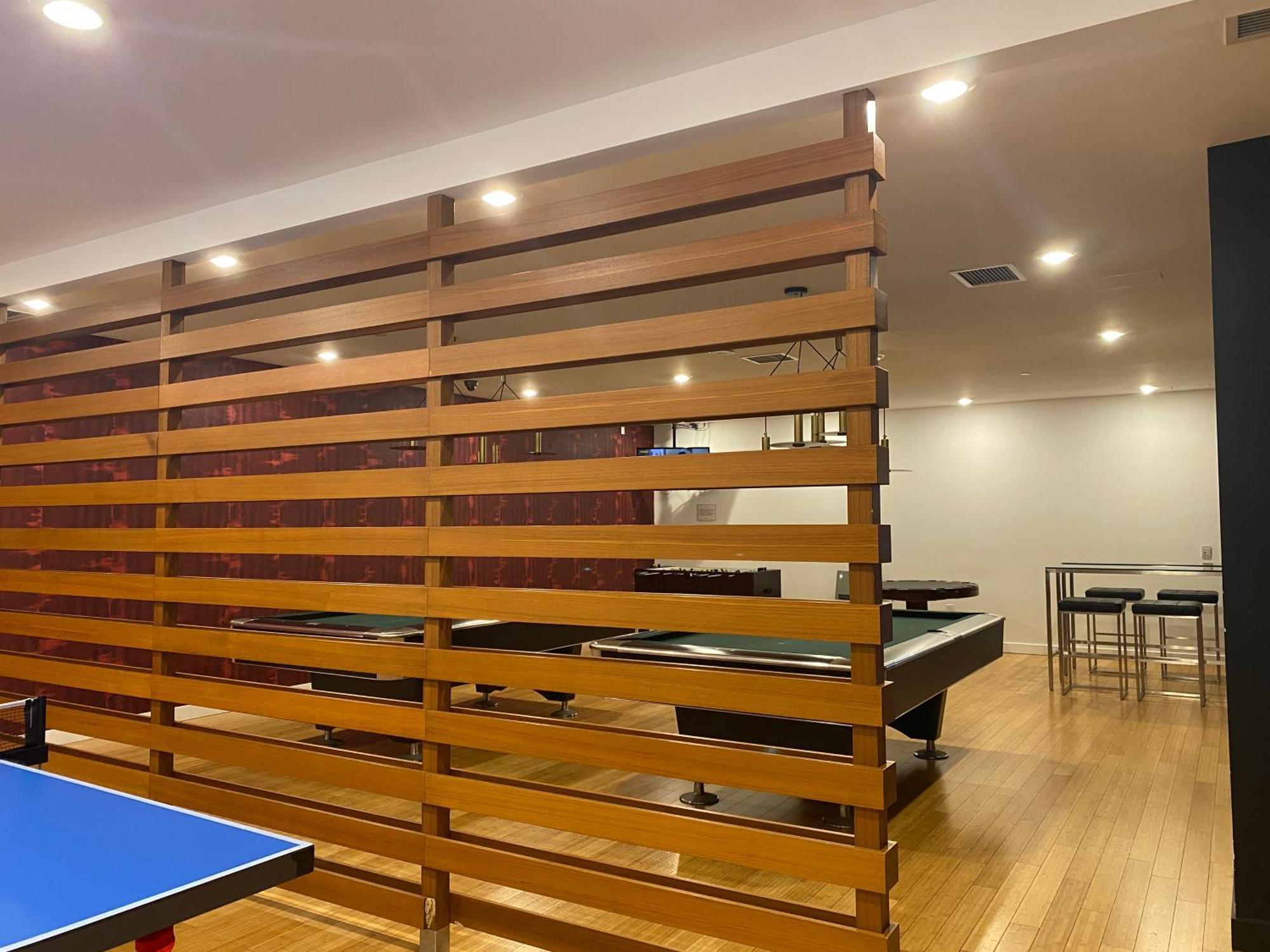 Family Oriented Downtown Toronto 2Bdrm Condo With Parking & Office Space Экстерьер фото